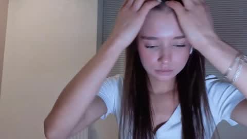 Sofia online show from 11.30.25