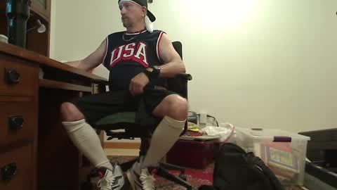 Snapshot of hockeybud chatting on 09.08.25 Rick online show from 09.08.25