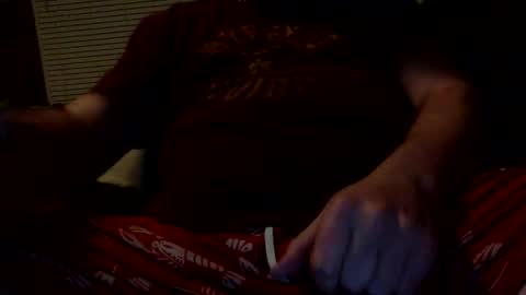 Snapshot of hockeyguy10rangers chatting on 02.02.25 hockeyguy10rangers online show from 02.02.25