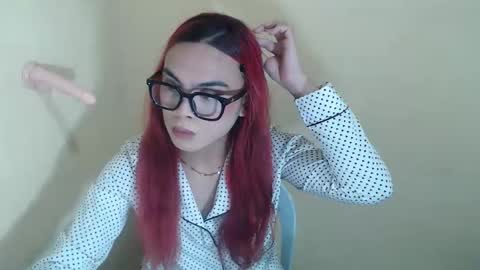 Snapshot of hoelyaurora chatting on 03.12.26 Aurora3 online show from 03.12.26