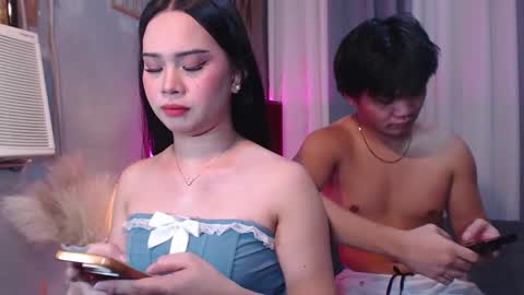 hoelymolly online show from 11.16.25