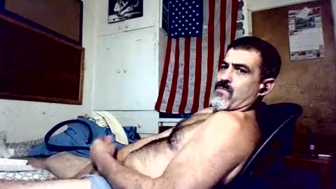 hoglegg99384194 online show from 10.14.25