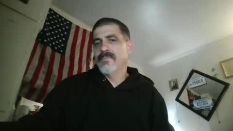 Snapshot of hoglegg99384194 chatting on 05.31.26 hoglegg99384194 online show from 05.31.26