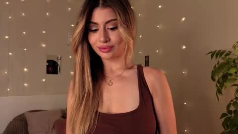 Moni Monica online show from 10.01.25