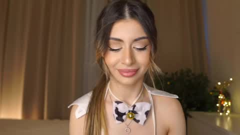 Snapshot of holayoula chatting on 03.02.26 Moni Monica online show from 03.02.26