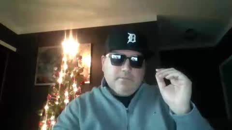 holden_minutz online show from 12.17.25