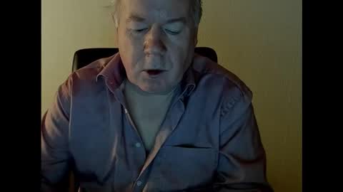 Snapshot of holgerhb53 chatting on 11.06.25 Holger online show from 11.06.25