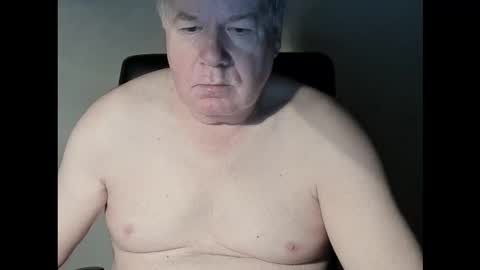 Snapshot of holgerhb53 chatting on 11.09.25 Holger online show from 11.09.25