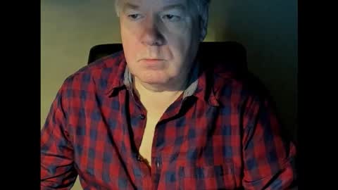 Snapshot of holgerhb53 chatting on 11.11.25 Holger online show from 11.11.25