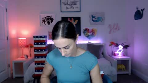 Holi Hurricane online show from 10.05.25