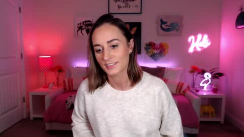 Holi Hurricane online show from 12.16.25