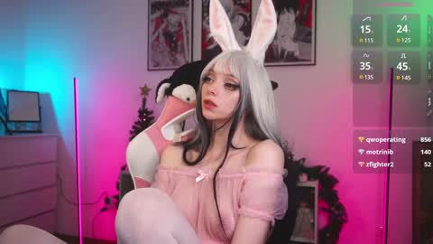 Holli online show from 01.04.25