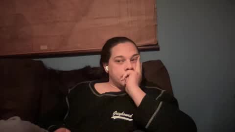 Hollys Drive threw Side Of CB. online show from 12.04.25