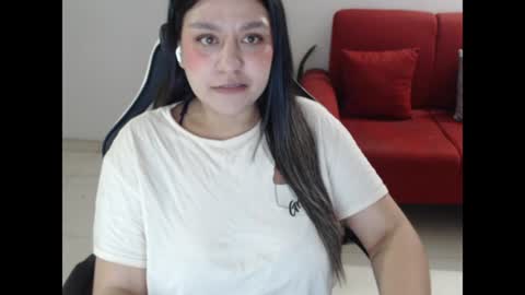 Itzel online show from 07.20.26