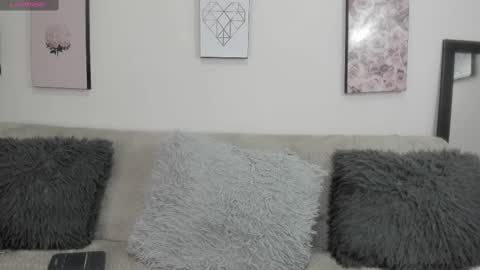 Holly online show from 10.08.25