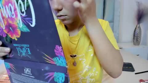 hollypeach_ online show from 07.13.26