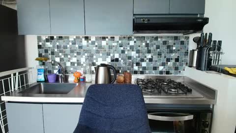 hollyshit_ online show from 10.09.25