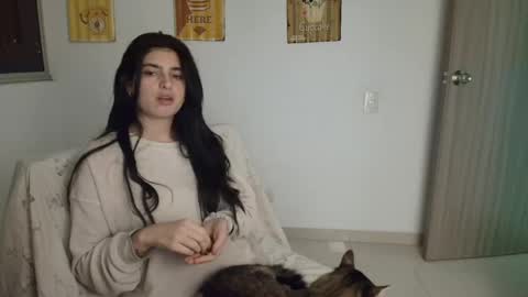 hollyshit_ online show from 11.20.25