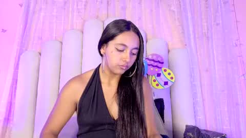 Hollyy online show from 06.23.26
