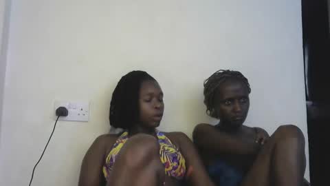 holy_ebony online show from 04.10.26