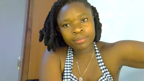 holy_ebony online show from 04.26.26