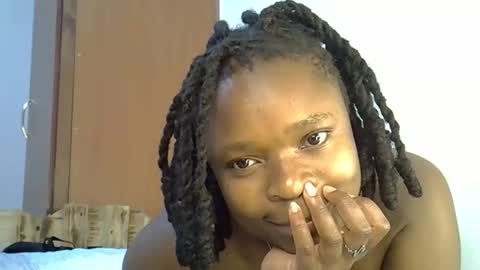 holy_ebony online show from 04.29.26