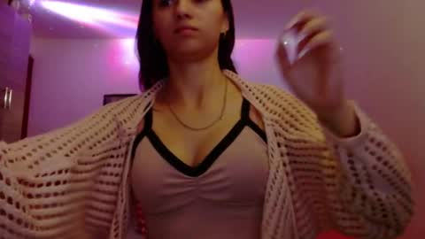 Juli online show from 04.26.26