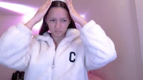 Juli online show from 04.28.26