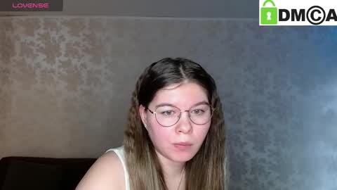 Welcome guys  Pleasure to see you all here  My name is MichaelaTip menu is active Private is open  online show from 01.09.25