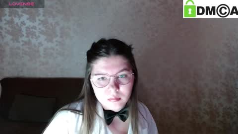 Welcome guys  Pleasure to see you all here  My name is MichaelaTip menu is active Private is open  online show from 02.19.25