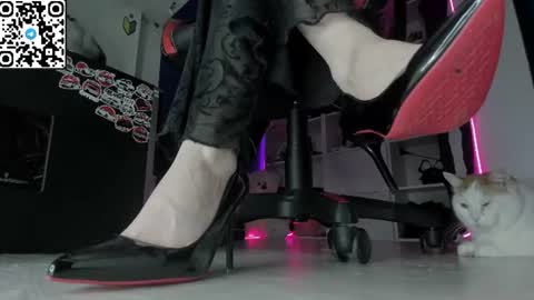 holy_mistresss online show from 07.01.26