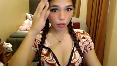 holy_molly1 online show from 06.12.26