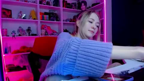 Snapshot of holy_rumi chatting on 02.11.26 Rumi online show from 02.11.26