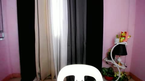 holy_samyx online show from 11.25.25