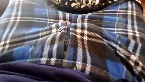 holycannoli123 online show from 11.05.25