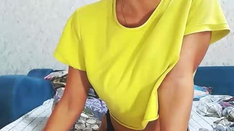 Snapshot of holyjulie chatting on 11.25.25 HolyJulie online show from 11.25.25