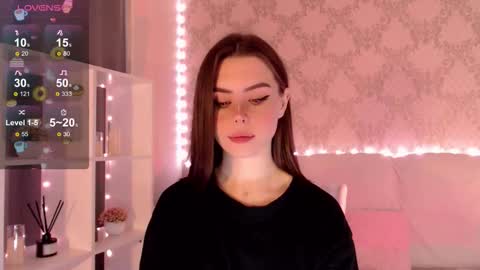 Mia online show from 09.09.25