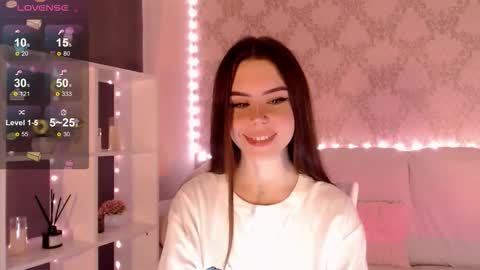 Mia online show from 09.29.25