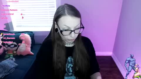 Snapshot of holyweed420 chatting on 02.25.26 Viktoria online show from 02.25.26