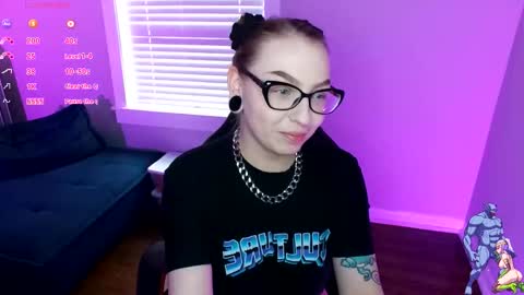 Snapshot of holyweed420 chatting on 03.22.26 Viktoria online show from 03.22.26