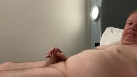 Snapshot of hommelpong chatting on 03.03.26 Daffy online show from 03.03.26