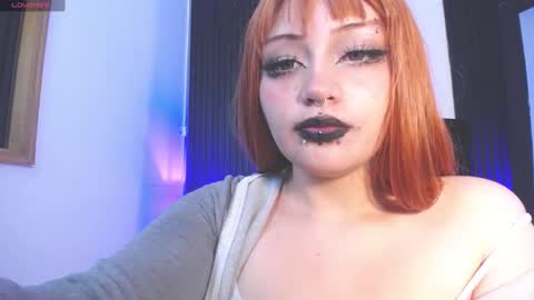 Snapshot of honey_dark chatting on 02.04.25 Honney online show from 02.04.25