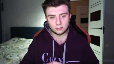 Wolfy online show from 02.10.26