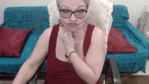 Honey Lady online show from 03.18.26