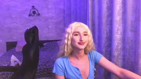 honey_sunset online show from 09.15.25