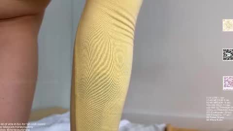 Snapshot of honey_sunshine chatting on 06.08.26 Jenyanew vid how I squirt in forest in bio online show from 06.08.26