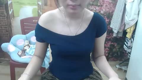 Snapshot of honeybaby2k chatting on 10.22.25 honeybaby2k online show from 10.22.25