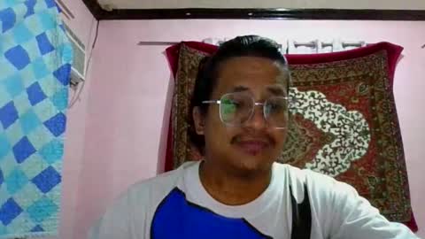 Honeybee online show from 06.07.26