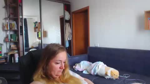 HoneydewMolly online show from 07.07.26