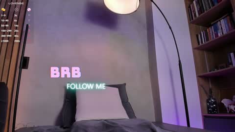 Sofia independent model online show from 01.31.25